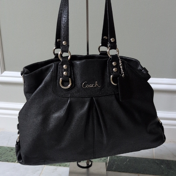 Coach Black Leather 2011 Ashley Bag - Picture 1 of 11
